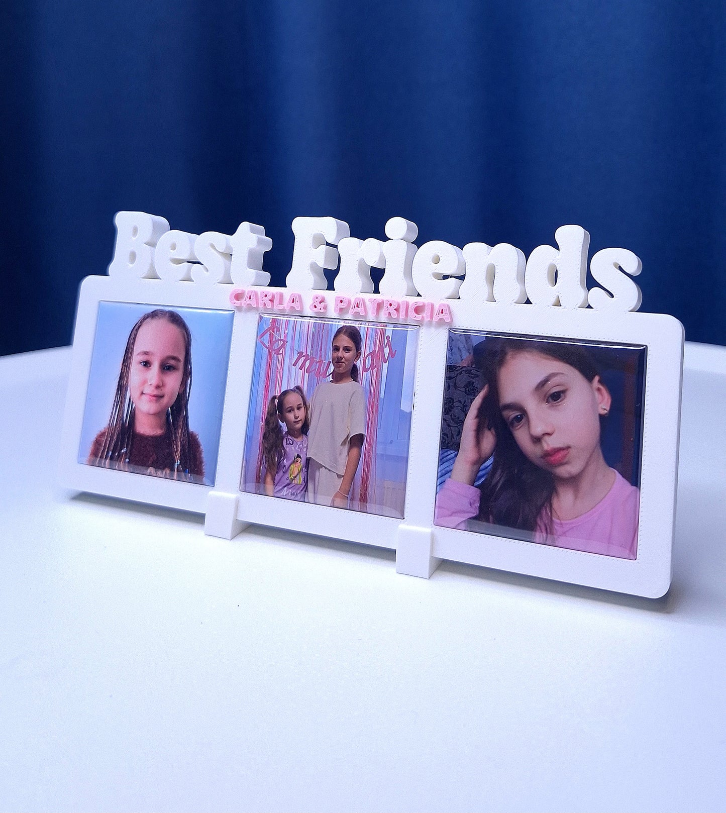 Rama foto personalizată Best Friends, cadoul perfect pentru prietenia voastră